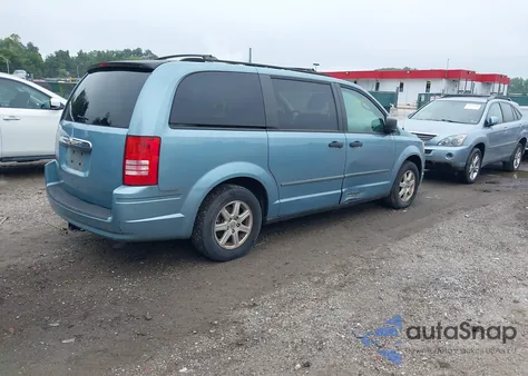 2008 Chrysler Town & Country Lx z USA, uszkodzony, nr VIN 2A8HR44H78R137219